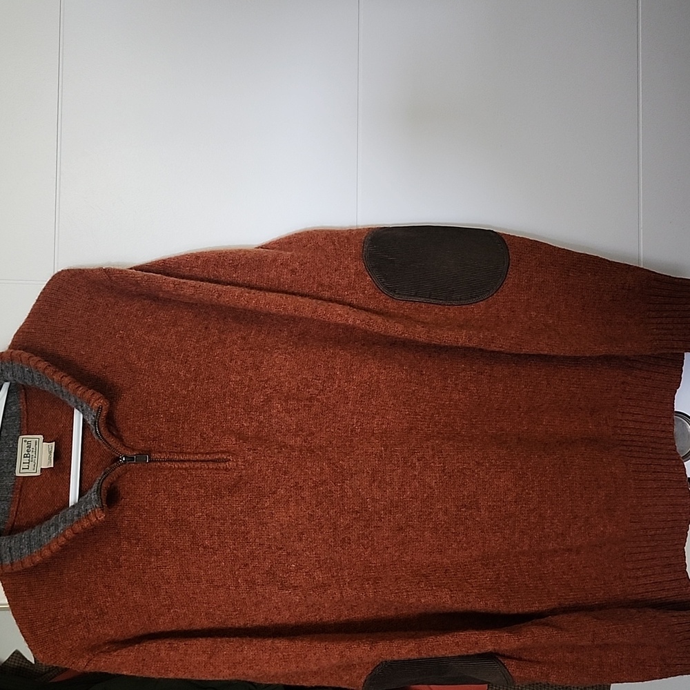 L.L. Bean Size L Men's Zip-Up Rust Wool Sweater